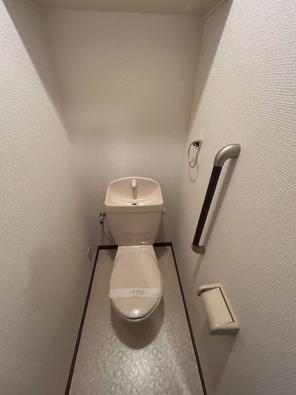 セルバ シンプルで使いやすいトイレ