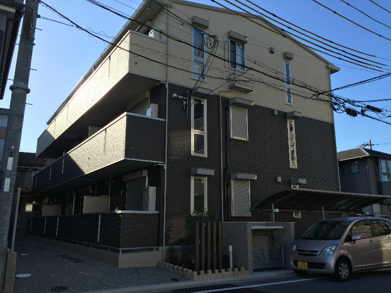 ボンヌ・ジュルネ 外観