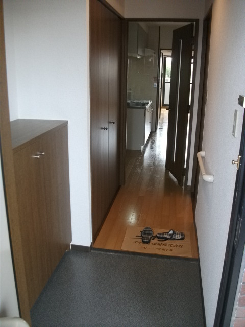 ELLEGRANDE OZU 玄関