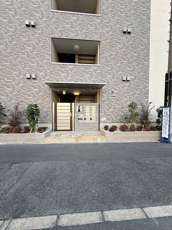 フジパレス上野芝Ⅲ番館 エントランス