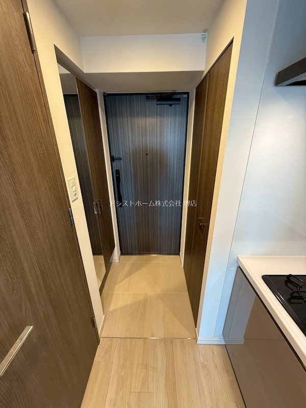 S-RESIDENCE堺浜寺broad 玄関