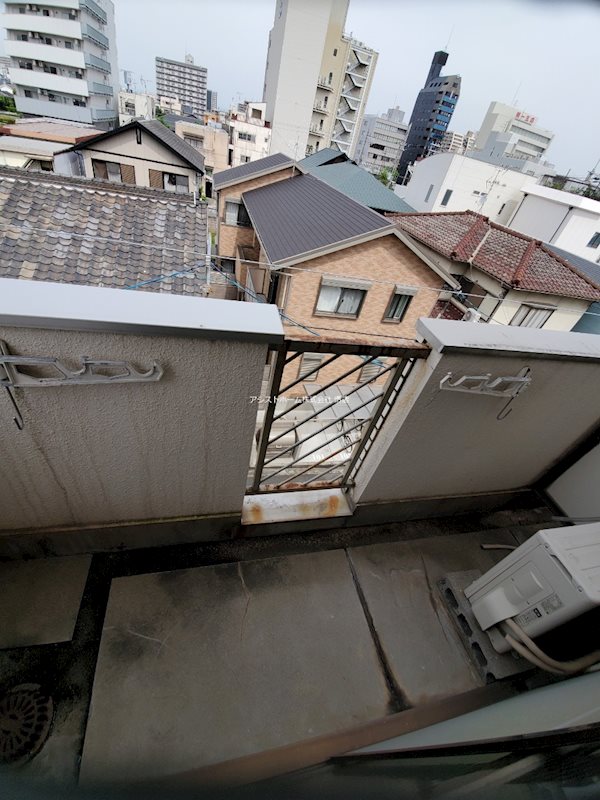 メゾンオリビア寺地 ベランダ