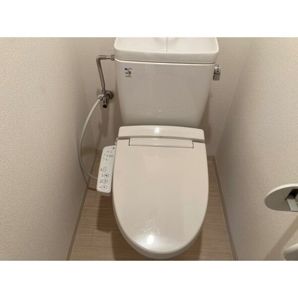 シャルル泉大津 温水洗浄便座