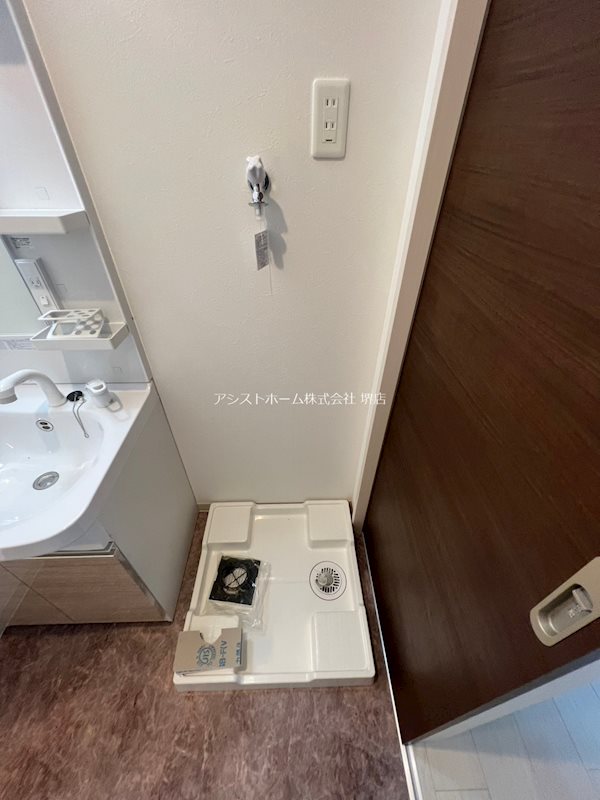 I maison Rhodon 室内洗濯機置き場