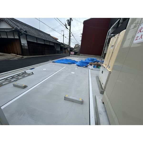 ジーメゾンステラ泉北 駐車場