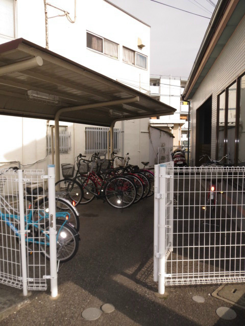 西井MX-Ⅰ 駐車場
