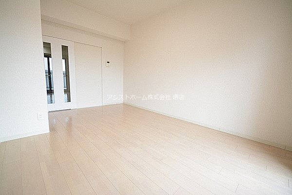 フィオレ・レジデンス出島海岸通 リビング