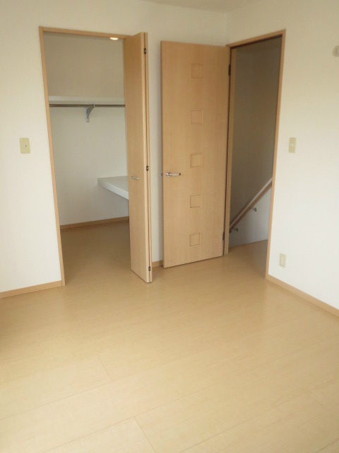 向屋敷B ベッドルーム