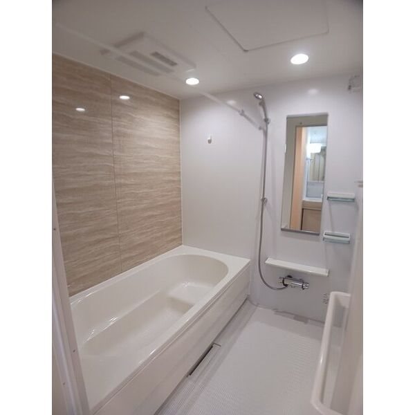 Garden　浜プラス 浴室乾燥・追い炊き機能付き。浴室1.6x2.0m以上
