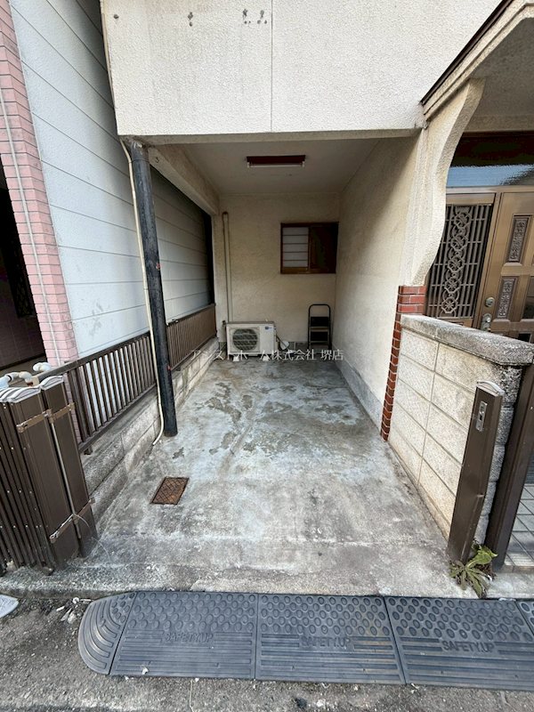 柏木町一戸建賃貸 駐車場