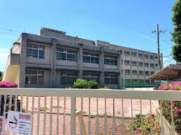ロイヤルコート上野芝 堺市立津久野中学校