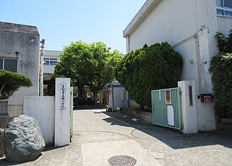 エスポワール 岸和田市立旭小学校