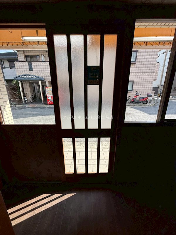 RIGEL御陵前 玄関