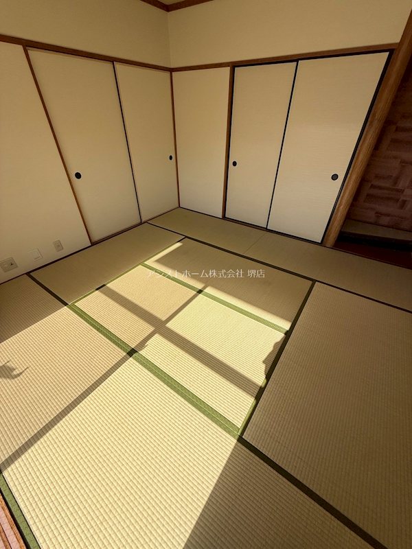 ハイグレードヒガシ浅香山 内装