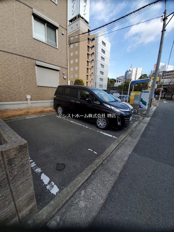 ラ・メゾン・ドゥ・サチ  駐車場