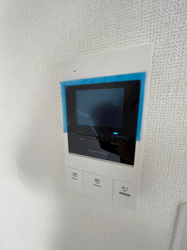 アムール緑町 TVモニターで来客確認