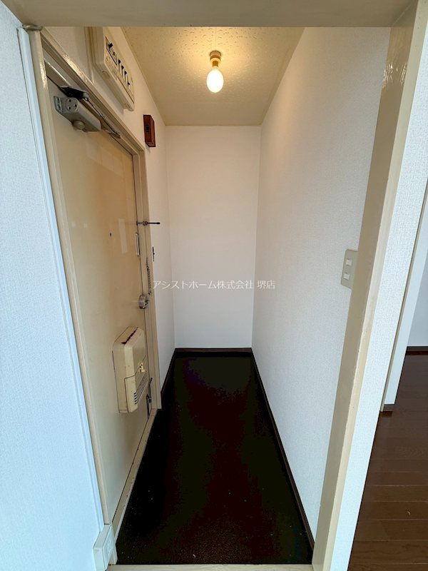 甲斐町ビル 玄関