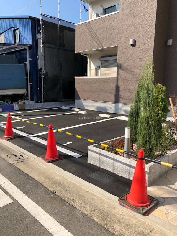 フジパレス湊Ⅲ番館  駐車場