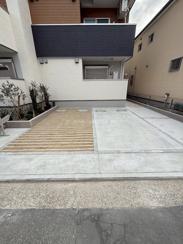 フジパレス湊サウス 駐車場