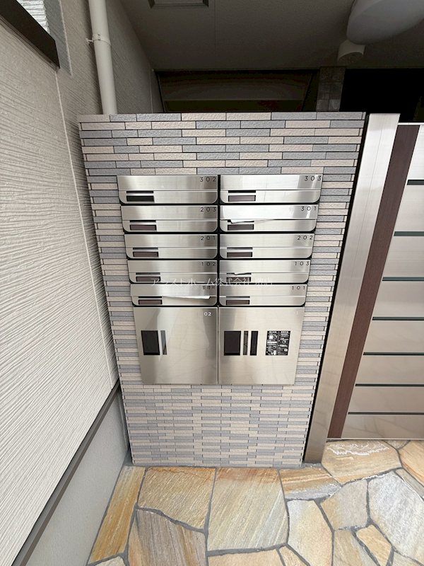 フジパレス堺大浜中町Ⅴ番館 便利な宅配BOX付き集合ポスト