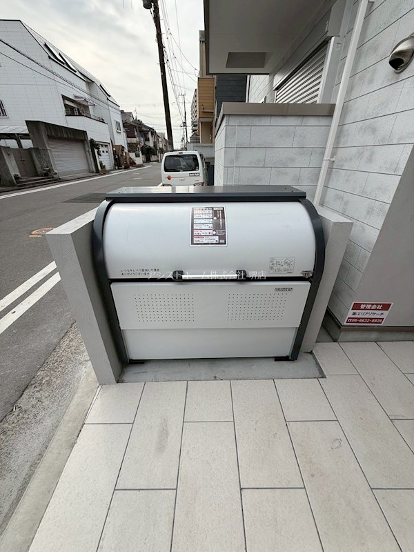 ハウスモメゾン大浜A棟 24時間ゴミ捨て可能