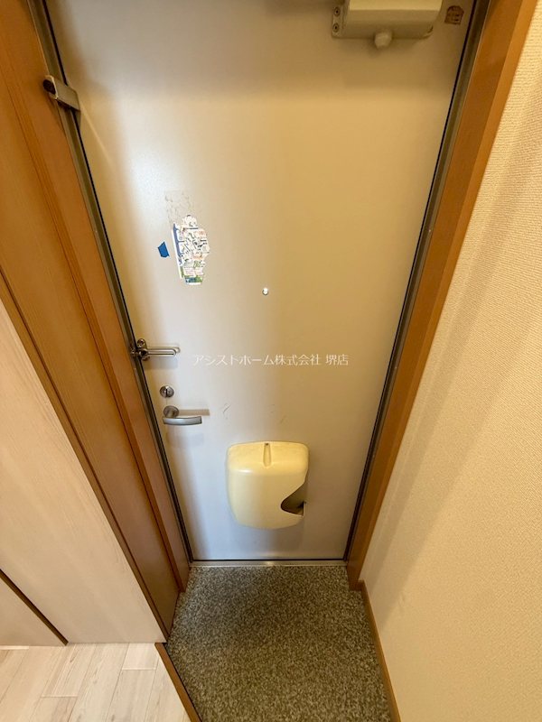アズ・レイラ 玄関