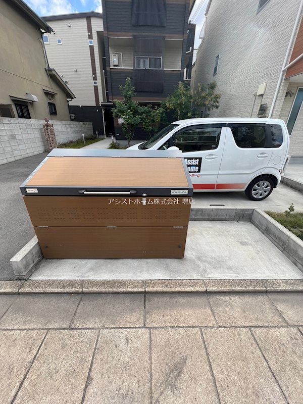 ＥＡＳＥ．Ｍｉｎａｔｏ　 east  24時間ゴミ捨て可能