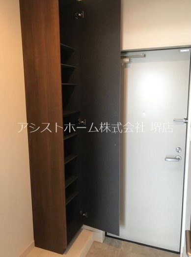REGALEST七道駅(レガリスト) 玄関収納