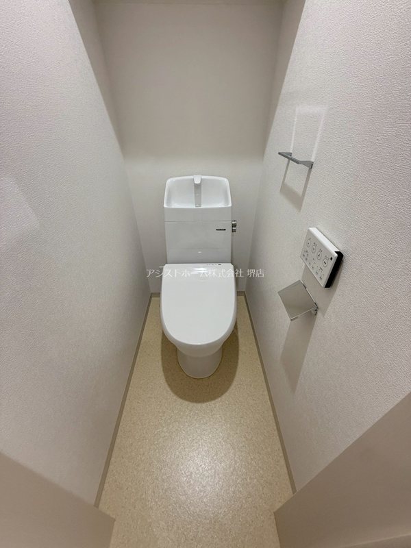 F asecia AttivoVI ウォッシュレット付き