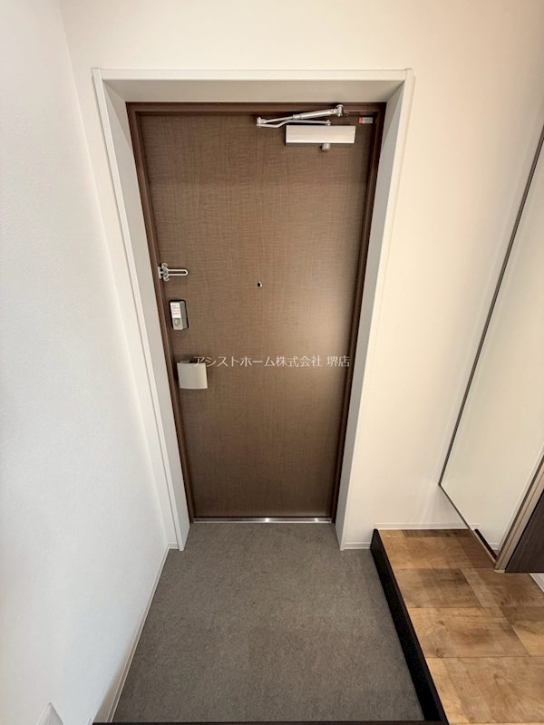 ジーイーディズ 玄関