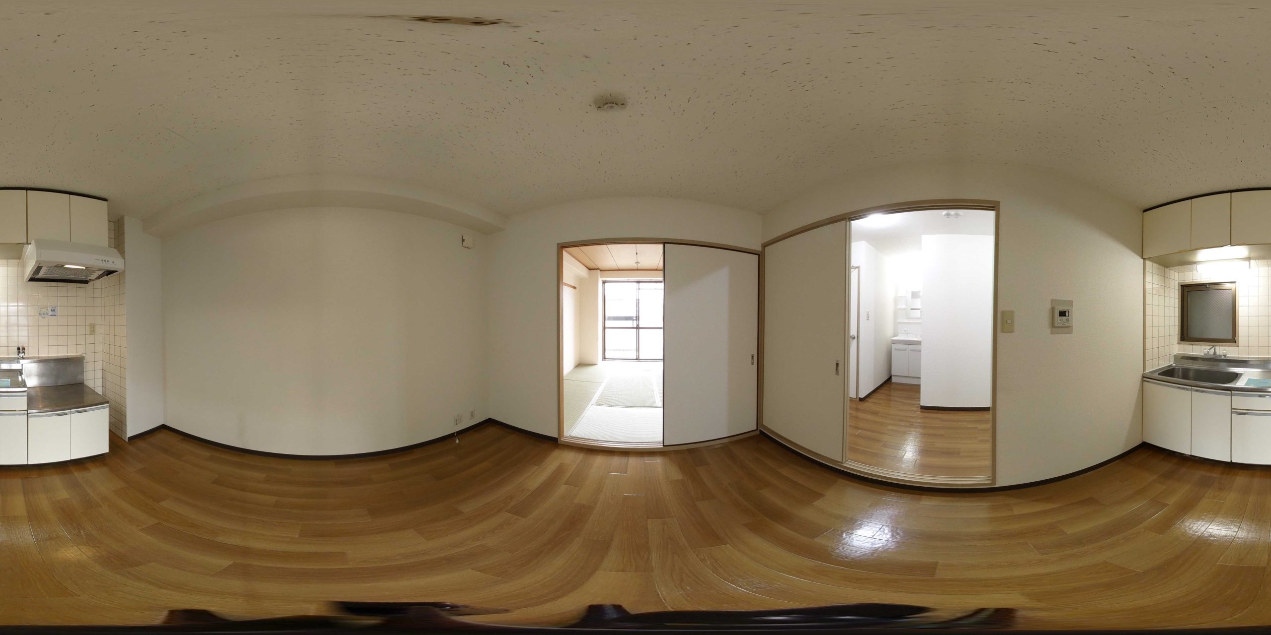 ダイニング