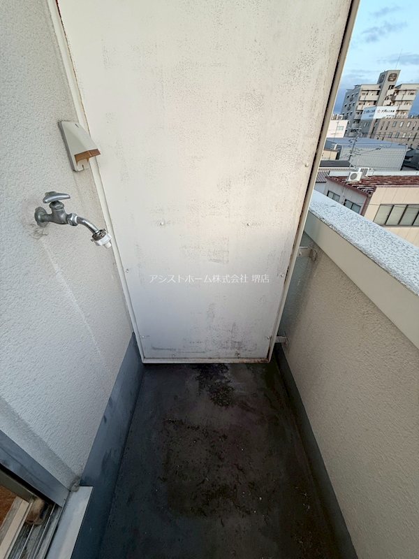 COCO堺東Ⅱ  室外洗濯機置き場
