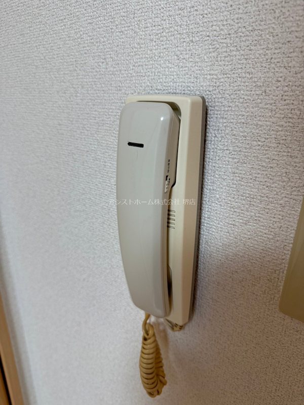プレアール櫛屋町  インターフォンで来客確認