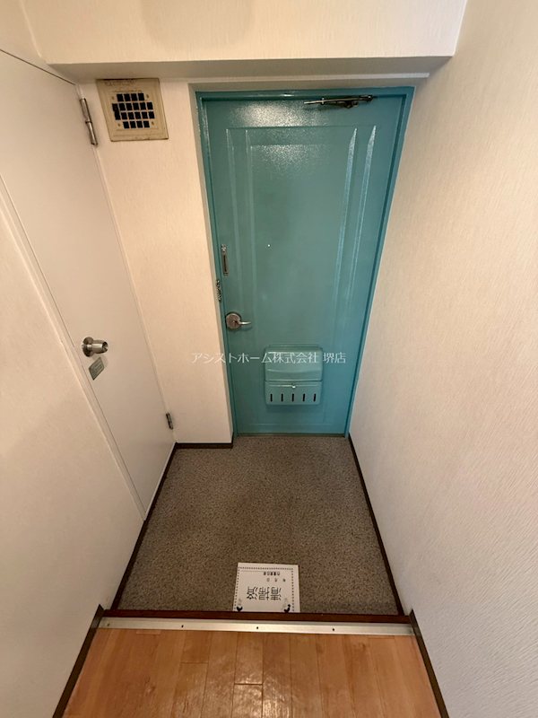 チボリビル 玄関
