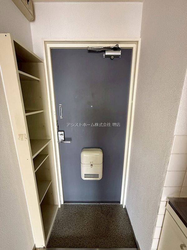 少林寺TKハイツ 玄関