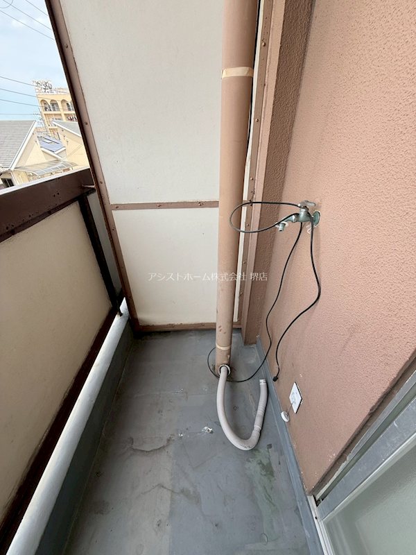 大浜マンション 室外洗濯機置き場