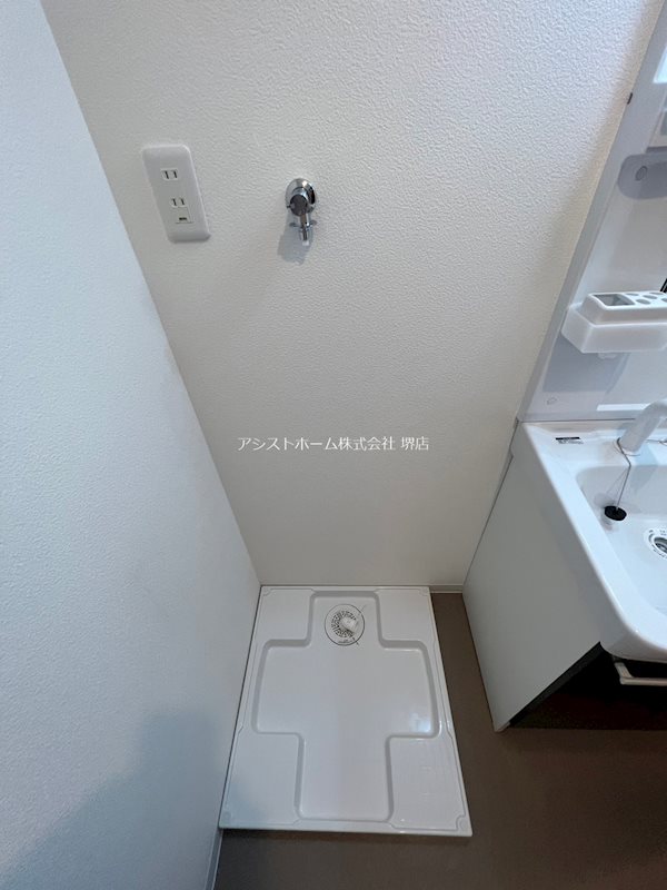 ジーメゾン堺西湊 室内洗濯機置き場あり