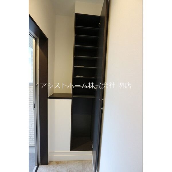 REGALEST堺東 玄関