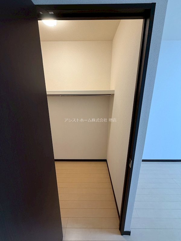 フジパレス南清水町Ⅰ番館 ウォークインクローゼット