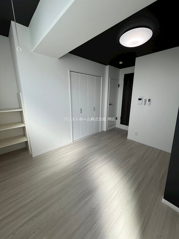 エヌエムキャトフヴァンサンク リビング