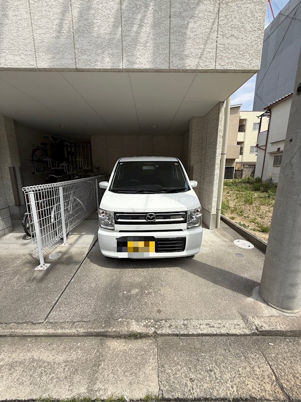 NMヴァン 駐車場