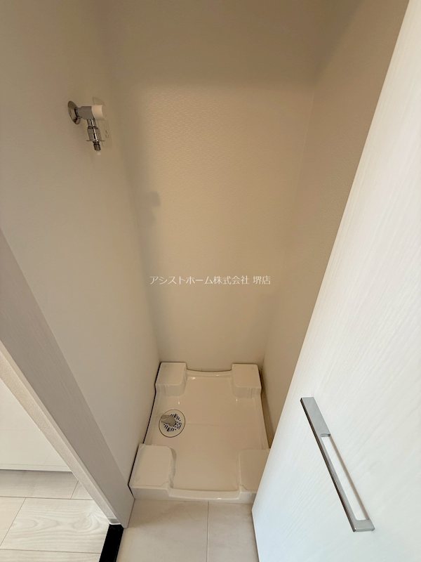 Alivis堺浜寺 室内洗濯機置き場