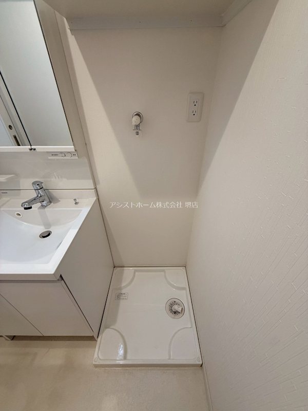 EASE　Minato　west 室内洗濯機置き場