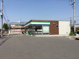 フジパレス堺もず ファミリーマート 堺百舌鳥陵南町店