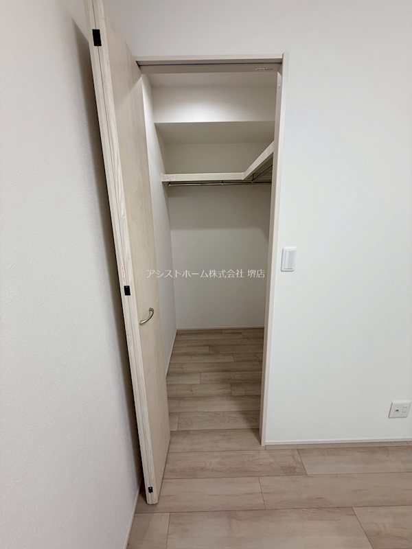 フジパレス百舌鳥駅東 収納