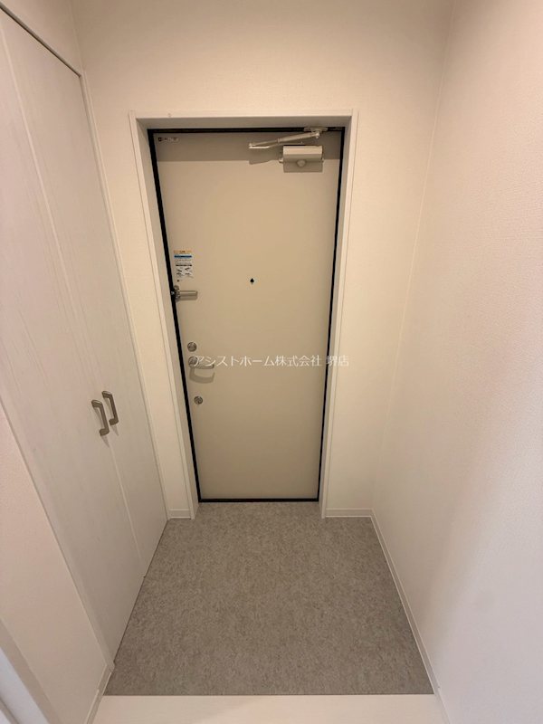 Raffine諏訪ノ森 玄関