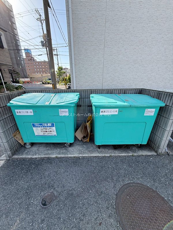 パインアベニュー 24時間ゴミ捨て可能