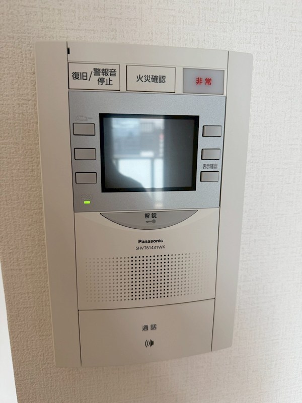 KMレジデンス堺東駅前 来訪者をカメラで確認できるので女性にも安心です