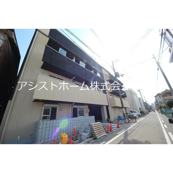 エヌエムスワサントオンズノース     外観