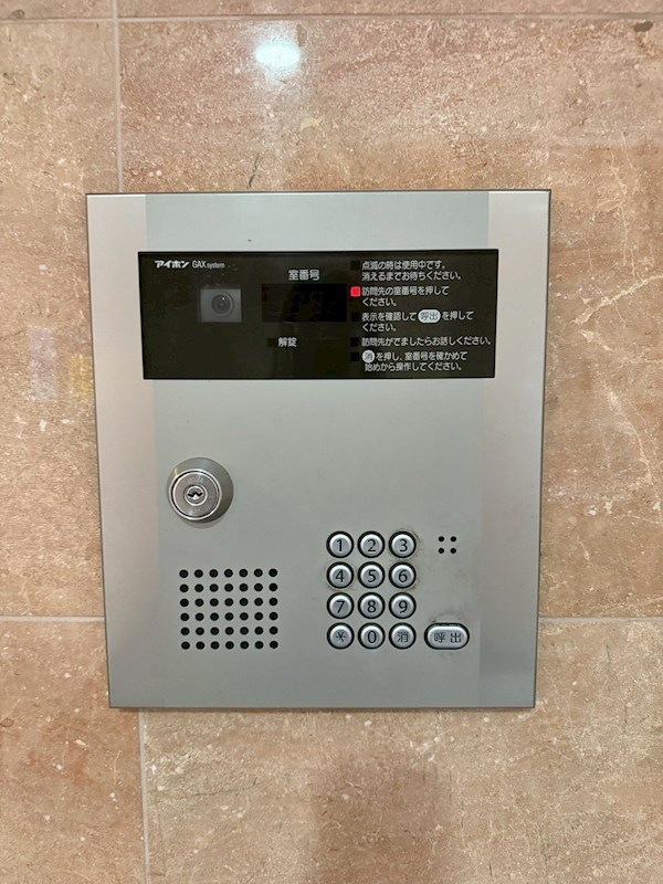 TKアンバーコート堺東 オートロック完備なので女性にも安心です
